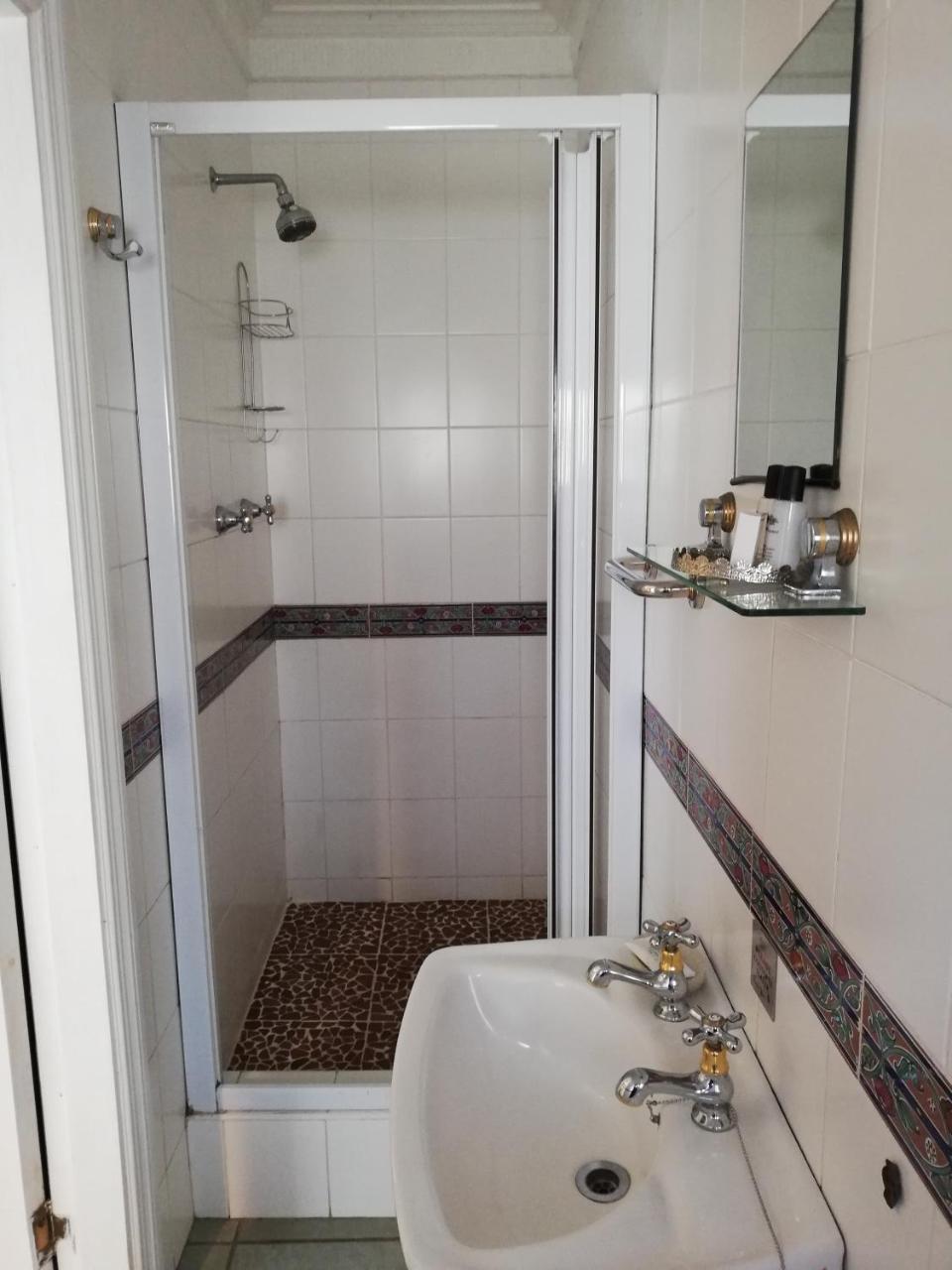 Fairway Guest House ダーバン エクステリア 写真